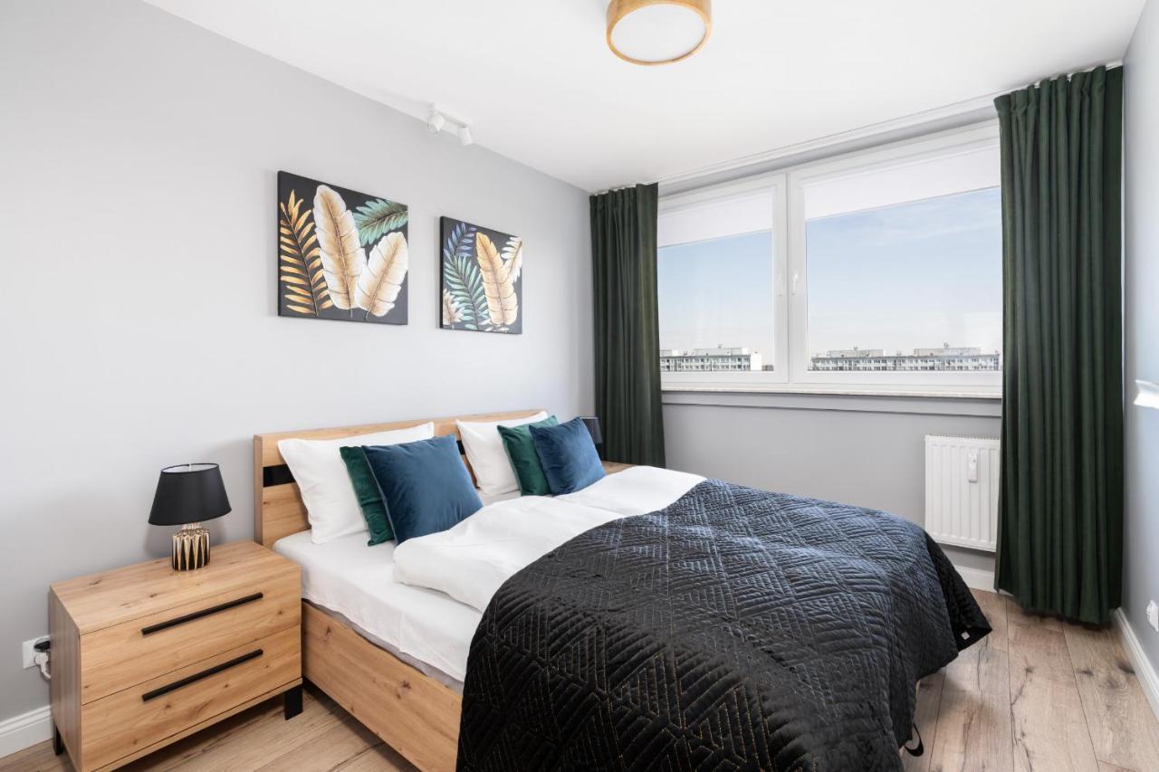 Stylish Apartment Near Wroclavia For 4 Guests By Noclegi Renters วรอตซวาฟ ภายนอก รูปภาพ